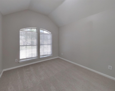 1735 Wilderness Park Court - Photo Thumbnail 10