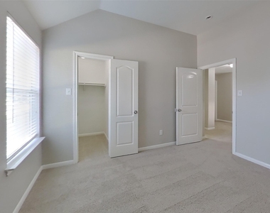 1735 Wilderness Park Court - Photo Thumbnail 8