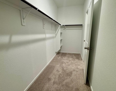 15357 Dapple Bluff Ln Lane - Photo Thumbnail 12