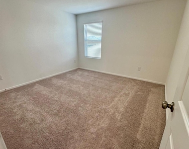 15357 Dapple Bluff Ln Lane - Photo Thumbnail 18