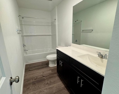 15357 Dapple Bluff Ln Lane - Photo Thumbnail 20
