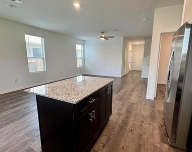 15357 Dapple Bluff Ln Lane - Photo Thumbnail 13
