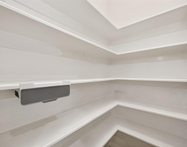 11 Nestlewood Place - Photo Thumbnail 10