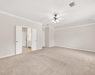 11 Nestlewood Place - Photo Thumbnail 14