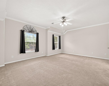 11 Nestlewood Place - Photo Thumbnail 17