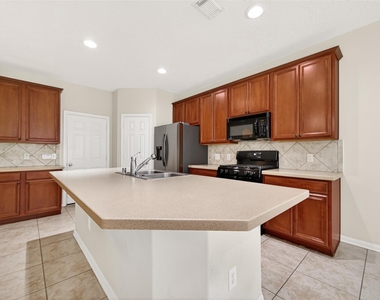 11 Nestlewood Place - Photo Thumbnail 9