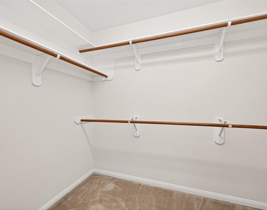 11 Nestlewood Place - Photo Thumbnail 24
