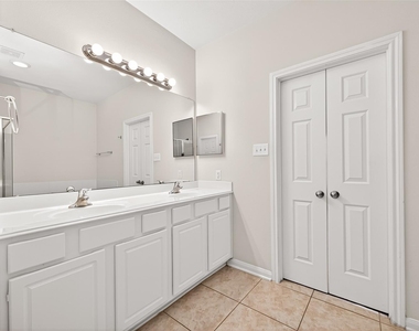 11 Nestlewood Place - Photo Thumbnail 23