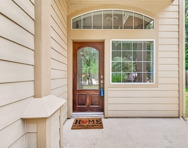 11 Nestlewood Place - Photo Thumbnail 2