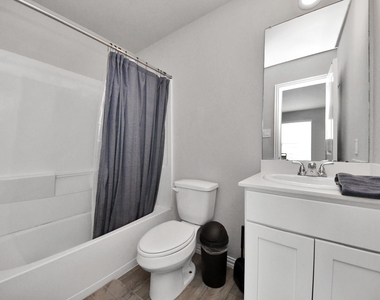9027 Madera Road - Photo Thumbnail 15