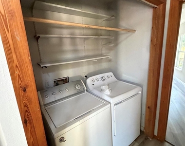 3211 Keller St Street - Photo Thumbnail 3