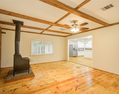 804 Chickasaw Drive - Photo Thumbnail 15