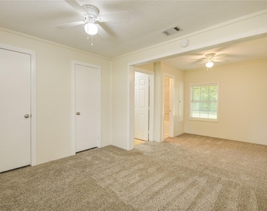 804 Chickasaw Drive - Photo Thumbnail 26