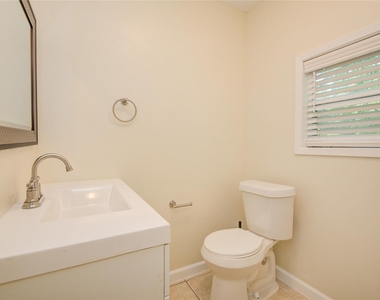804 Chickasaw Drive - Photo Thumbnail 30