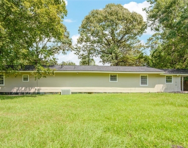 804 Chickasaw Drive - Photo Thumbnail 35