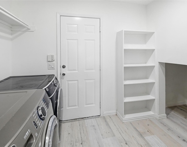 6811 Brighton Hill Lane - Photo Thumbnail 7