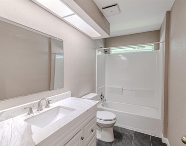 18506 Creekfield Court - Photo Thumbnail 39