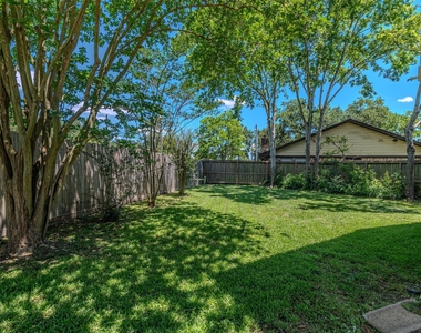 18506 Creekfield Court - Photo Thumbnail 46