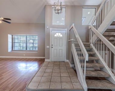 18506 Creekfield Court - Photo Thumbnail 9