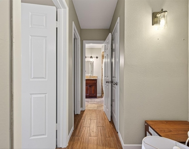 9310 Cliffwood Drive - Photo Thumbnail 37