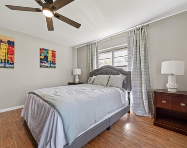 9310 Cliffwood Drive - Photo Thumbnail 32