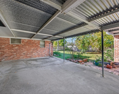 9310 Cliffwood Drive - Photo Thumbnail 44