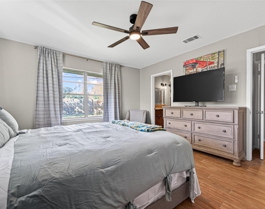 9310 Cliffwood Drive - Photo Thumbnail 33