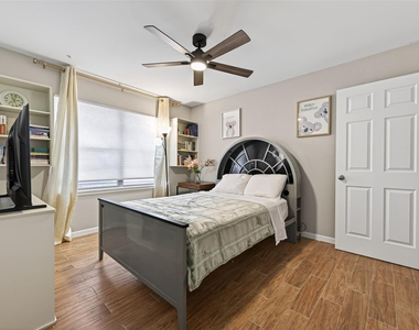 9310 Cliffwood Drive - Photo Thumbnail 28
