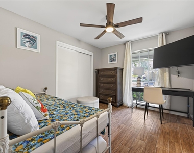 9310 Cliffwood Drive - Photo Thumbnail 40