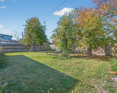 9310 Cliffwood Drive - Photo Thumbnail 46