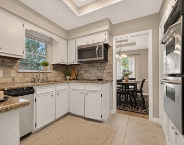 1519 Hitherfield Drive - Photo Thumbnail 3