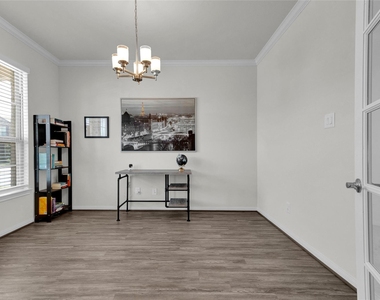 12803 Firbrae Drive - Photo Thumbnail 5