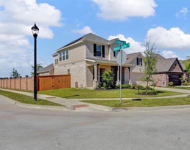 12803 Firbrae Drive - Photo Thumbnail 2