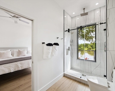 407 Brook Hollow Drive - Photo Thumbnail 28