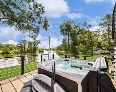 407 Brook Hollow Drive - Photo Thumbnail 38