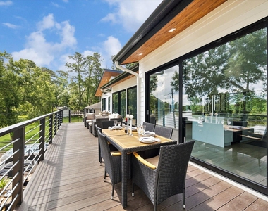 407 Brook Hollow Drive - Photo Thumbnail 36