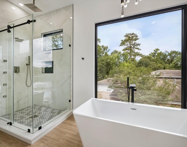 407 Brook Hollow Drive - Photo Thumbnail 18