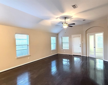 20703 Riley Copper Drive - Photo Thumbnail 9