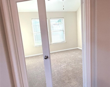 20703 Riley Copper Drive - Photo Thumbnail 8