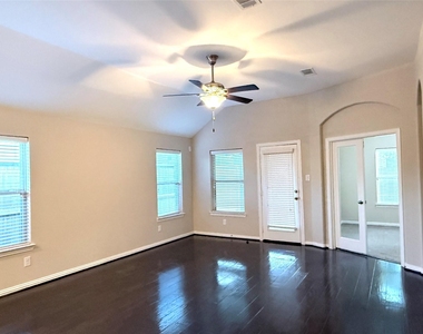 20703 Riley Copper Drive - Photo Thumbnail 6