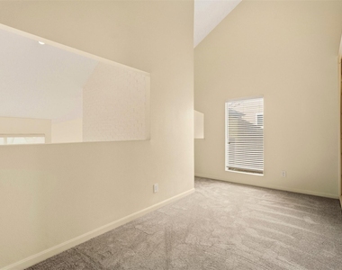 10125 Valley Forge Drive - Photo Thumbnail 20