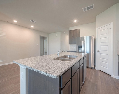 5318 Briana Dee Dr - Photo Thumbnail 14