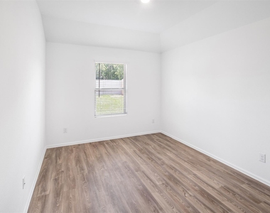 5508 Knox Landing Drive - Photo Thumbnail 39