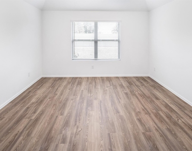 5508 Knox Landing Drive - Photo Thumbnail 28