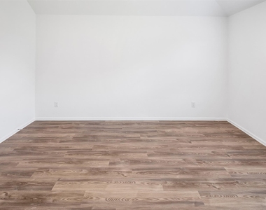 5508 Knox Landing Drive - Photo Thumbnail 25