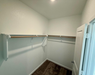 22142 Ingham Bluff Lane - Photo Thumbnail 12