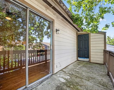 6001 Reims Road - Photo Thumbnail 27