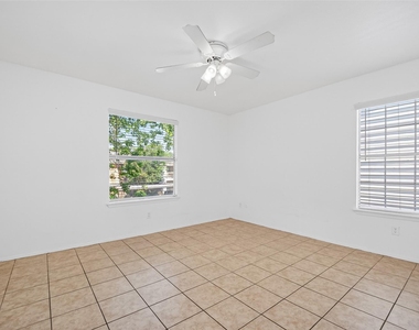 6001 Reims Road - Photo Thumbnail 11