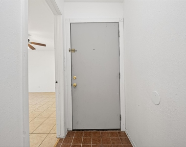 6001 Reims Road - Photo Thumbnail 1