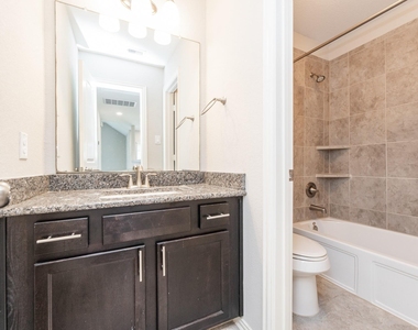 18119 Tall Chestnut Street - Photo Thumbnail 33